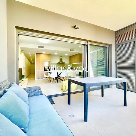 Aqua By Villas&you *
